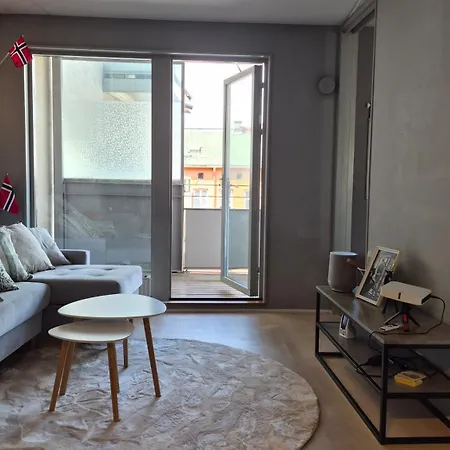 Appartement Very Flat With Big Courtyard Balcony *