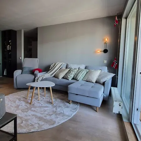 Very Flat With Big Courtyard Balcony * Oslo